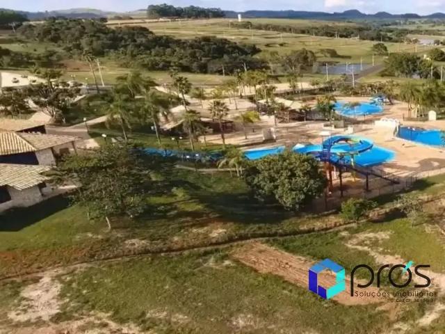 Terreno / Lote para Venda em Cajuru/SP Centro