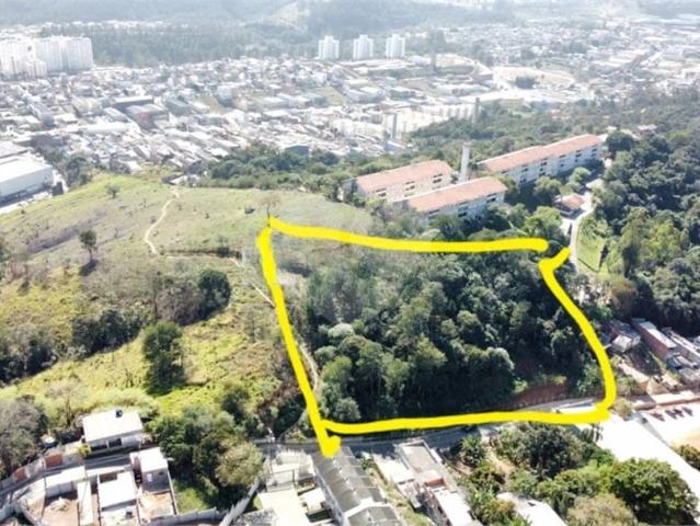 Terreno / Lote para Venda em Cajamar/SP Ipês Polvilho