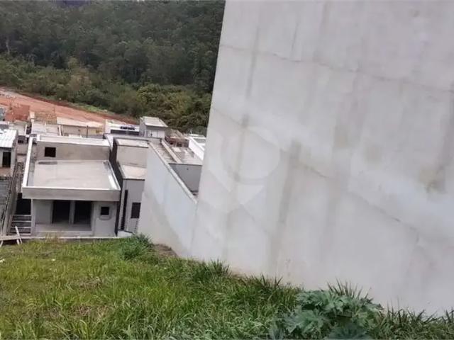 Terreno / Lote para Venda em Cajamar/SP Portais Polvilho