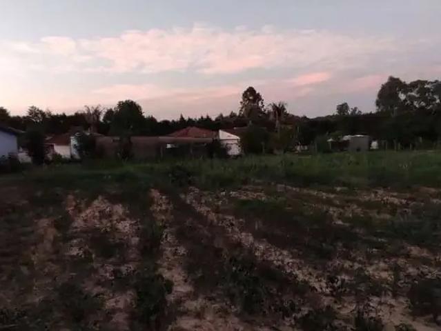 Terreno / Lote para Venda em Capela do Alto/SP Iperozinho