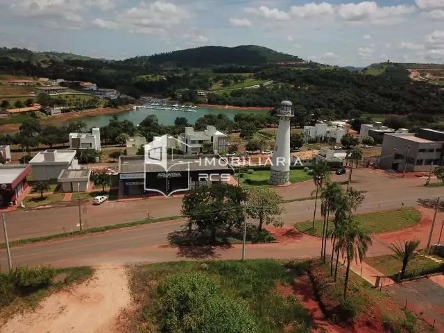 Terreno / Lote para Venda em Capitólio/MG Centro