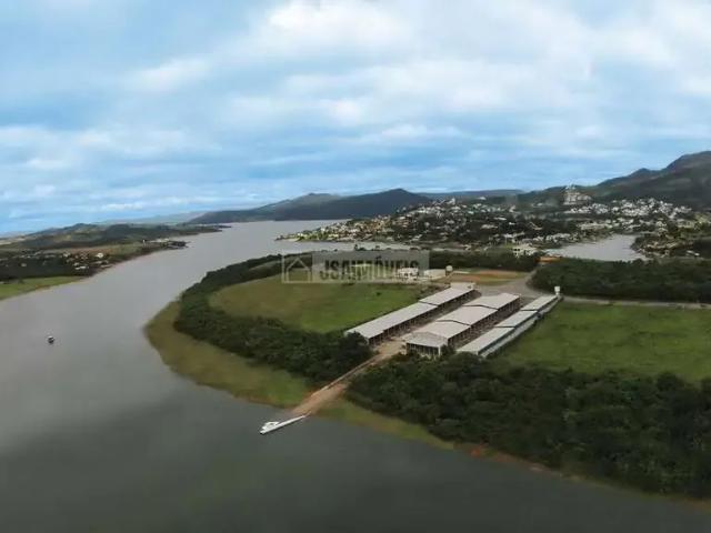 Terreno / Lote para Venda em Capitólio/MG Centro