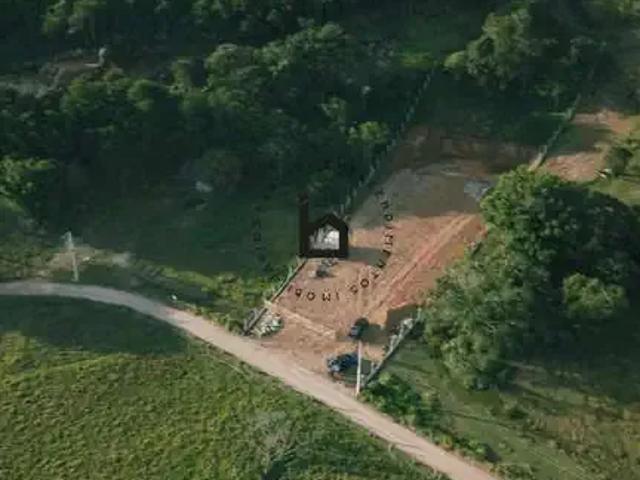 Terreno / Lote para Venda em Capivari de Baixo/SC Centro