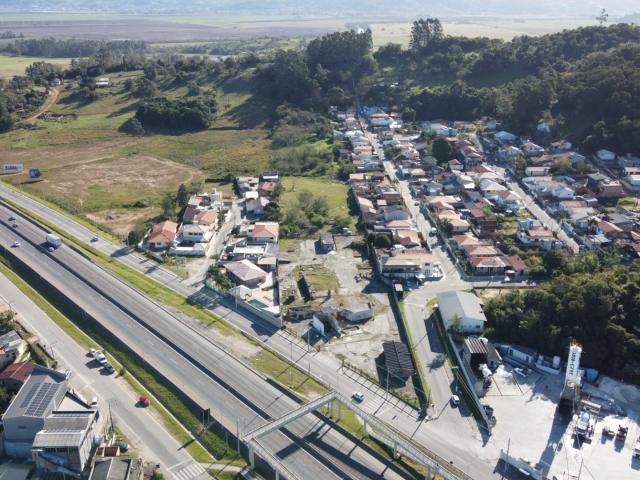 Terreno / Lote para Venda em Capivari de Baixo/SC Vila Flor