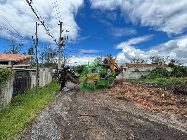 Terreno / Lote para Venda em Caraguatatuba/SP Balneário dos Golfinhos