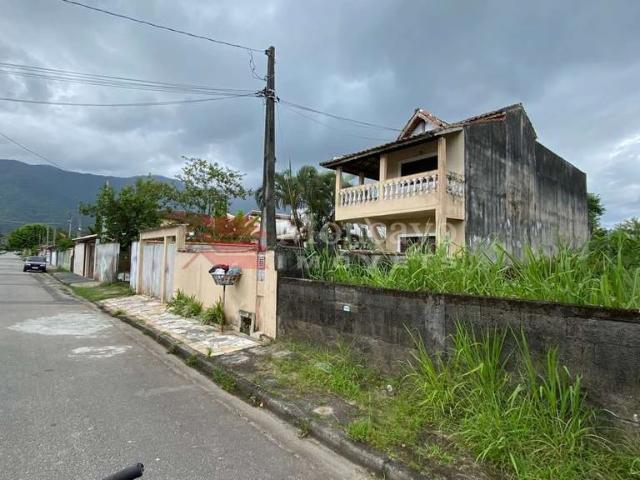 Terreno / Lote para Venda em Caraguatatuba/SP Getuba
