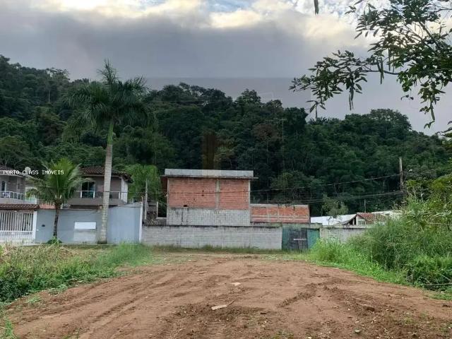 Terreno / Lote para Venda em Caraguatatuba/SP Estância Balneária Hawai