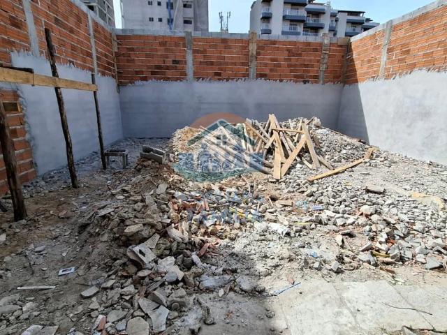 Terreno / Lote para Venda em Caraguatatuba/SP Martim de Sá