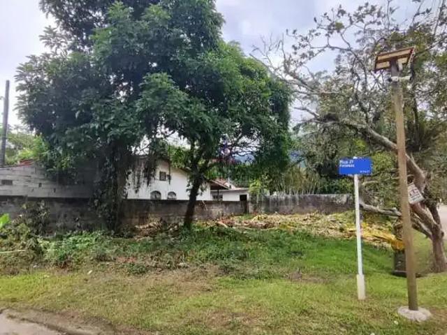 Terreno / Lote para Venda em Caraguatatuba/SP Massaguaçu