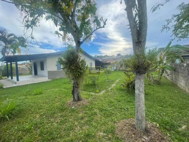 Terreno / Lote para Venda em Caraguatatuba/SP Massaguaçu