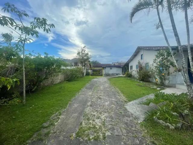 Terreno / Lote para Venda em Caraguatatuba/SP Massaguaçu