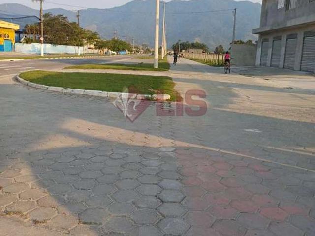 Terreno / Lote para Venda em Caraguatatuba/SP Travessão