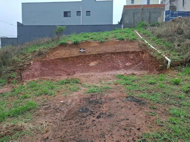 Terreno / Lote para Venda em Carapicuíba/SP Alto de Santa Lúcia
