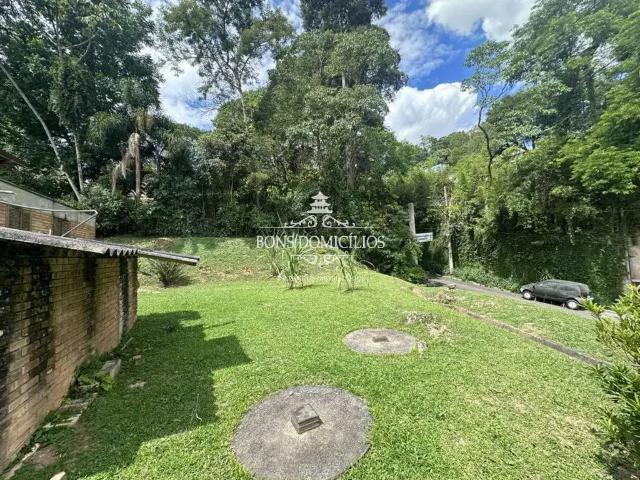 Terreno / Lote para Venda em Carapicuíba/SP Recanto Impla