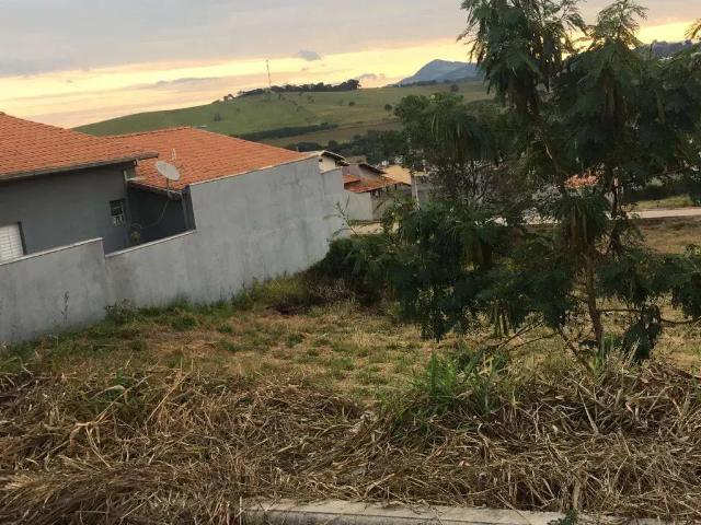 Terreno / Lote para Venda em Careaçu/MG Centro