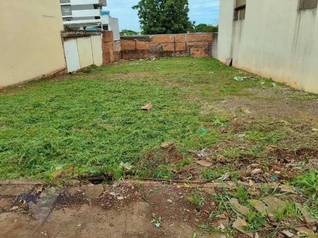 Terreno / Lote para Venda em Cascavel/PR Centro