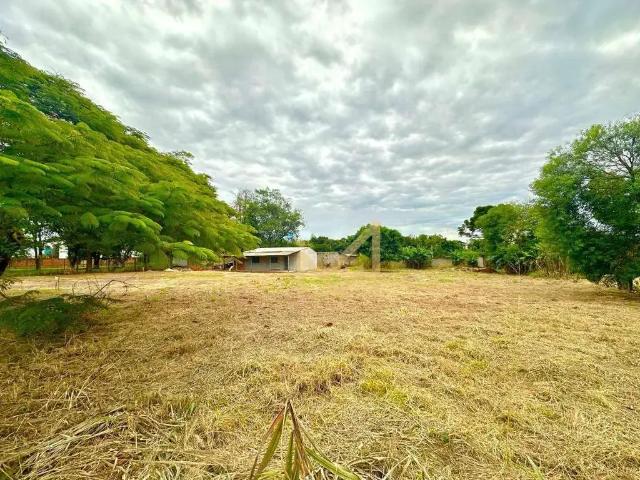 Terreno / Lote para Venda em Cascavel/PR Lago Azul