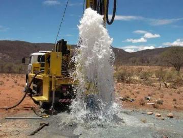 Terreno / Lote para Venda em Caucaia/CE Centro