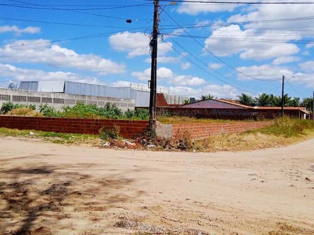 Terreno / Lote para Venda em Caucaia/CE Tabuba