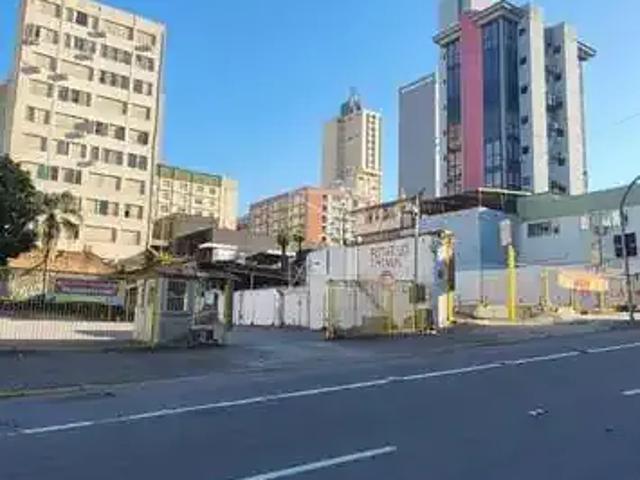 Terreno / Lote para Venda em Caxias do Sul/RS Centro