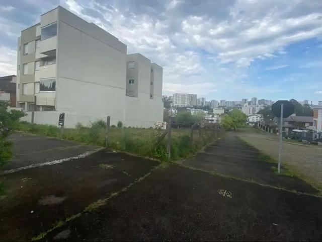 Terreno / Lote para Venda em Caxias do Sul/RS Cinqüentenário
