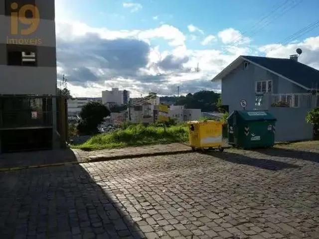 Terreno / Lote para Venda em Caxias do Sul/RS Sagrada Família
