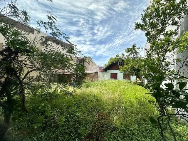 Terreno / Lote para Venda em Caxias do Sul/RS Petrópolis