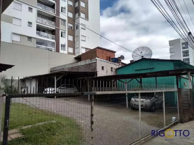 Terreno / Lote para Venda em Caxias do Sul/RS Pio X