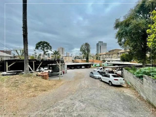 Terreno / Lote para Venda em Caxias do Sul/RS Pio X