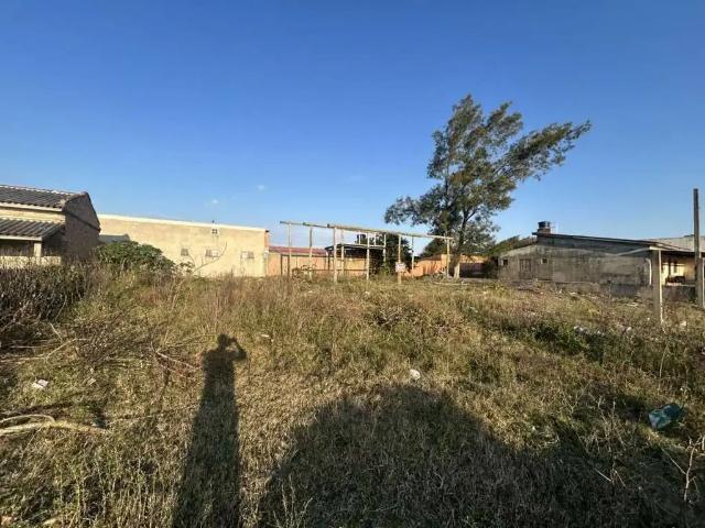 Terreno / Lote para Venda em Cidreira/RS Centro