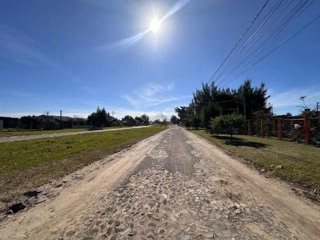Terreno / Lote para Venda em Cidreira/RS Chico Mendes