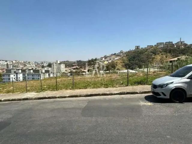 Terreno / Lote para Venda em Contagem/MG Arvoredo 2ª Seção