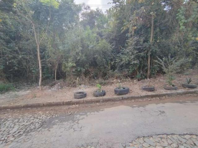 Terreno / Lote para Venda em Contagem/MG Buganvile I