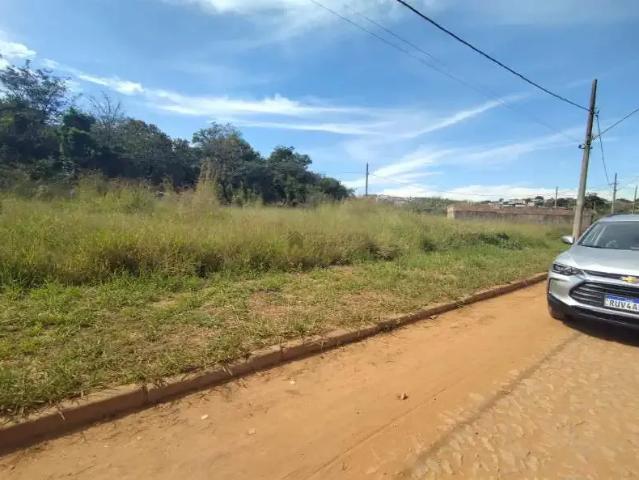 Terreno / Lote para Venda em Contagem/MG Buganvile I