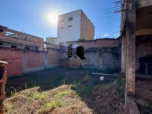 Terreno / Lote para Venda em Contagem/MG Cabral