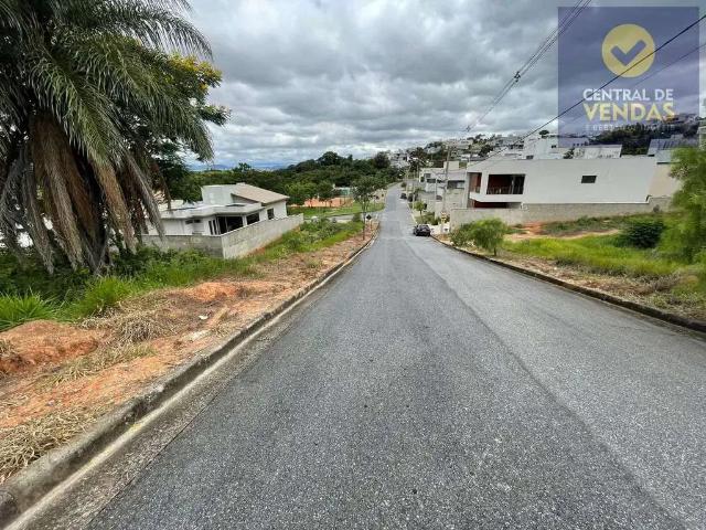Terreno / Lote para Venda em Contagem/MG Portal do Sol