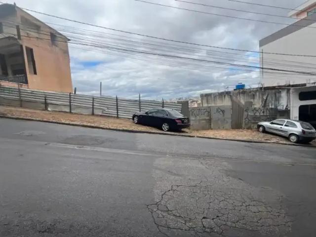 Terreno / Lote para Venda em Contagem/MG Riacho das Pedras