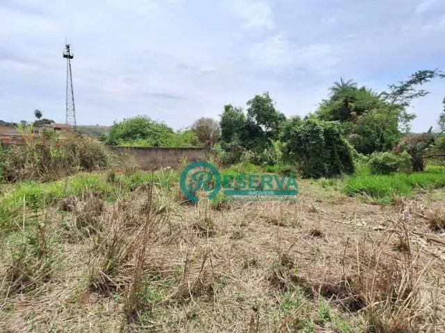 Terreno / Lote para Venda em Confins/MG Centro