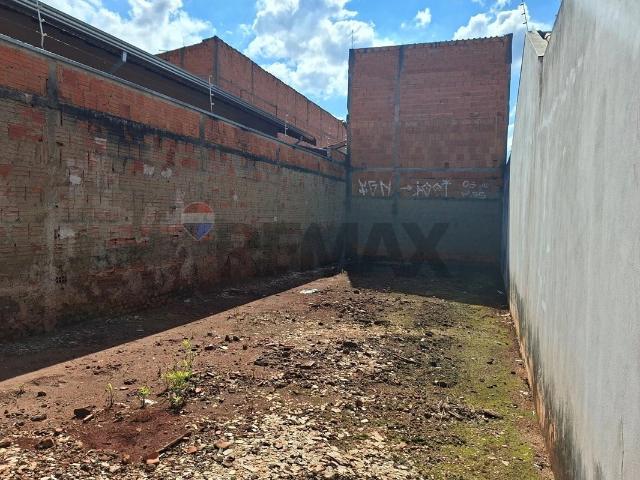 Terreno / Lote para Venda em Cosmópolis/SP Jacinto Hackel Fren Aun