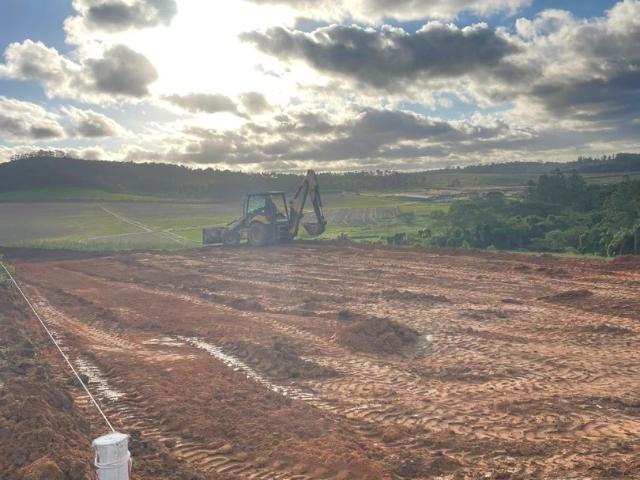 Terreno / Lote para Venda em Cotia/SP Centro