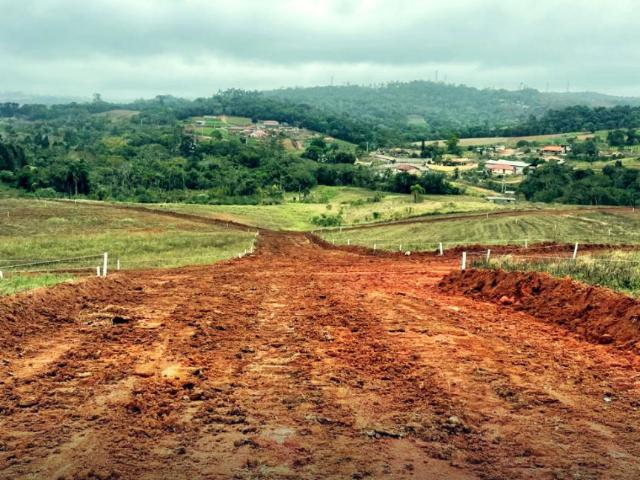 Terreno / Lote para Venda em Cotia/SP Centro Caucaia do Alto