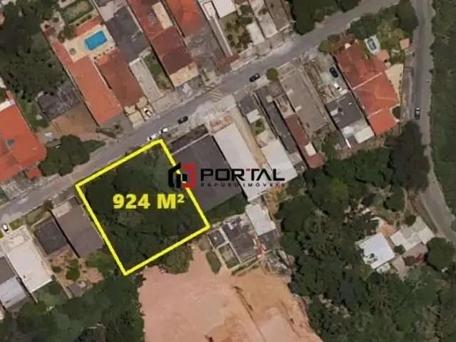 Terreno / Lote para Venda em Cotia/SP Granja Viana