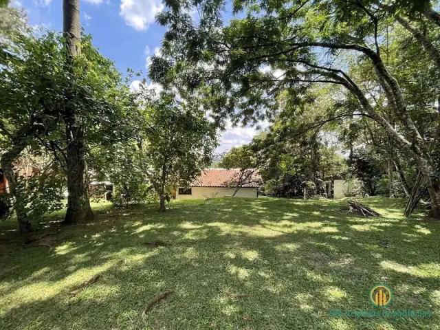 Terreno / Lote para Venda em Cotia/SP Jardim Colibri