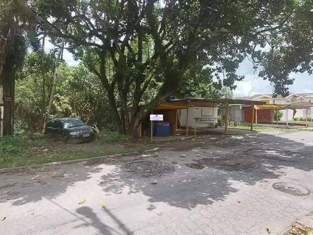 Terreno / Lote para Venda em Cotia/SP Jardim da Glória