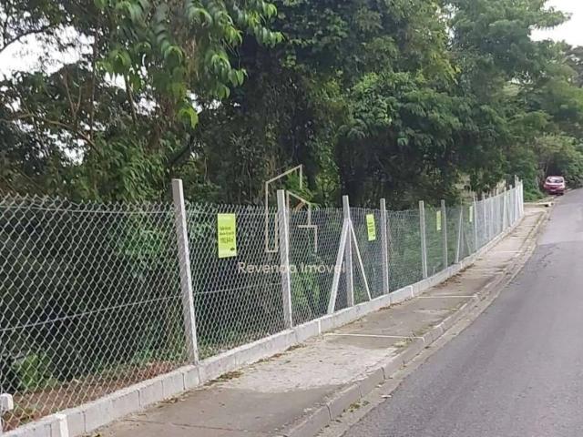 Terreno / Lote para Venda em Cotia/SP Jardim Ísis