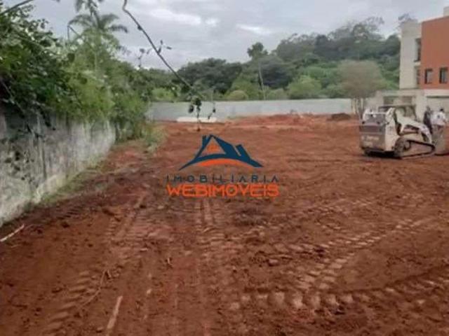 Terreno / Lote para Venda em Cotia/SP Jardim Passárgada I