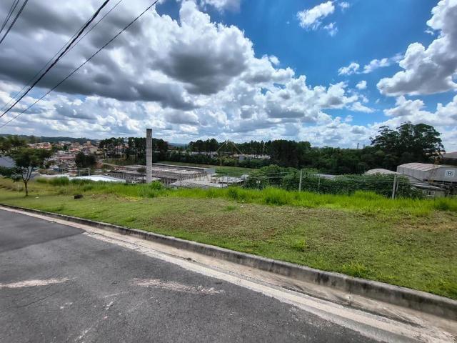 Terreno / Lote para Venda em Cotia/SP Parque Alexandre