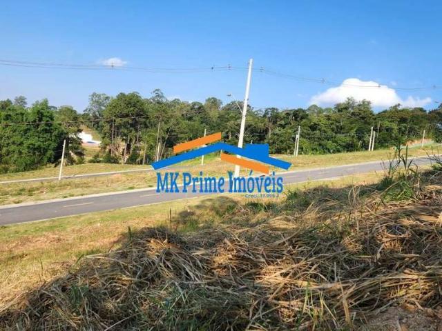 Terreno / Lote para Venda em Cotia/SP Parque Alexandre