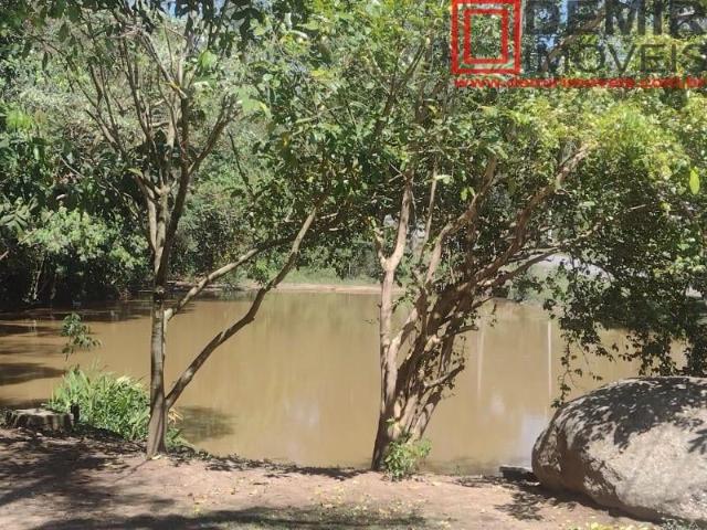 Terreno / Lote para Venda em Cotia/SP Parque Rizzo