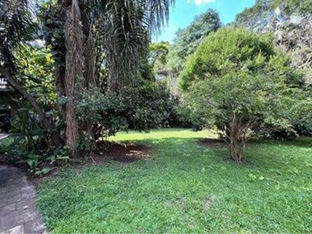 Terreno / Lote para Venda em Cotia/SP Pinus Park